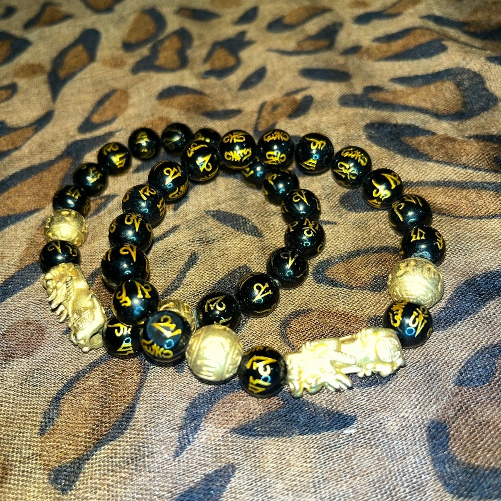 Feng Shui Bracelet with 24K Gold Pixiu – Best Seller for Wealth & Protection